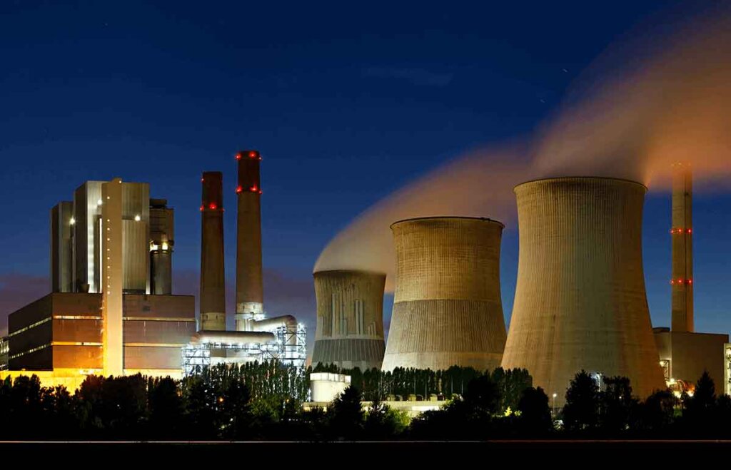 Image of nuclear power plant representing GFL-1000 training done for TVA