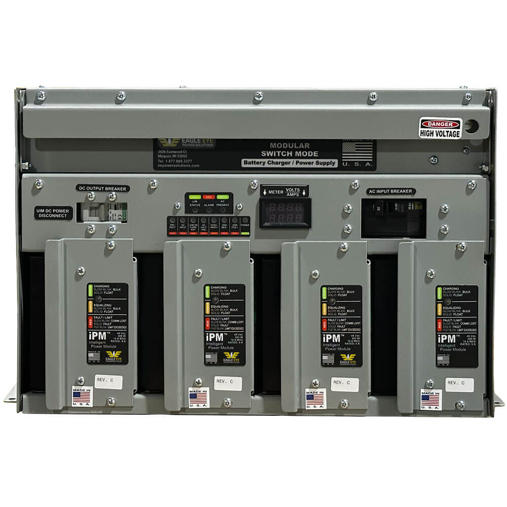 Eagle Eye Power Solutions Doghouse Battery Charger (charger front view)